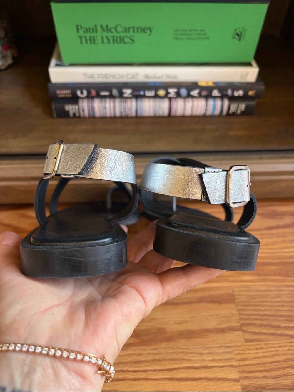 Freda Salvador Paxton Sandals - Picture 7 of 10